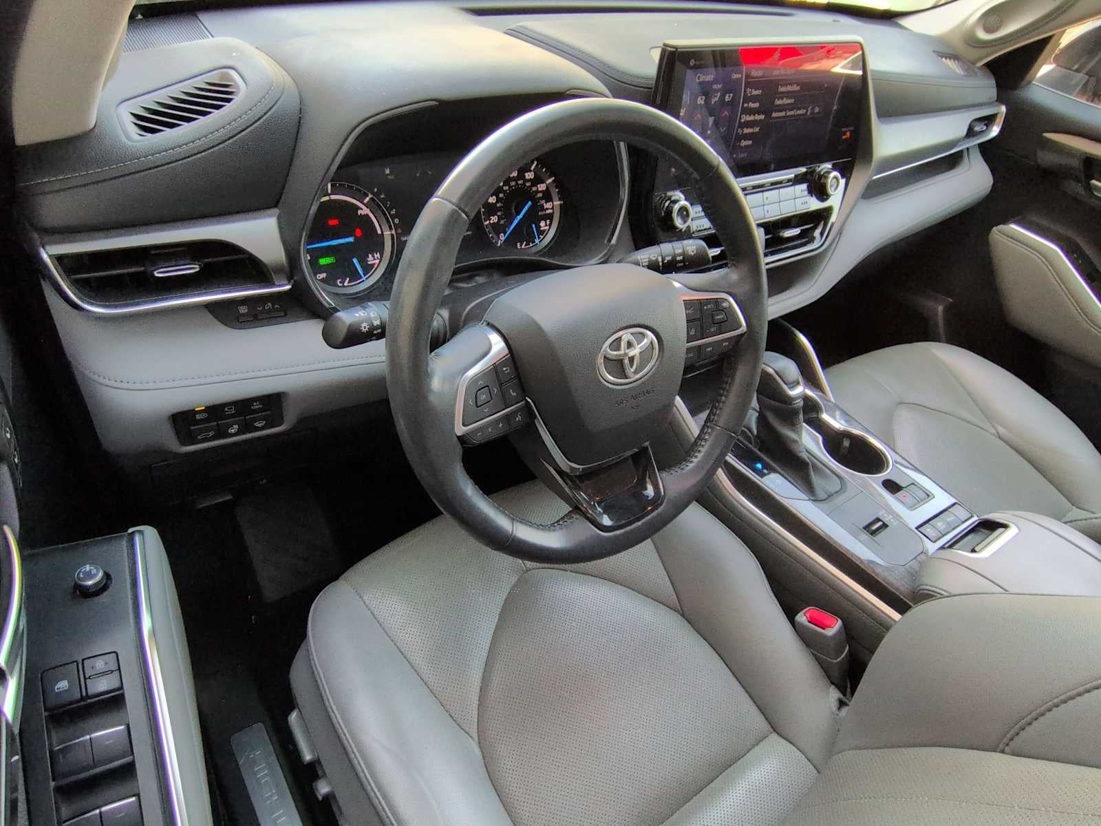 Toyota Highlander Hybrid Limited 2021