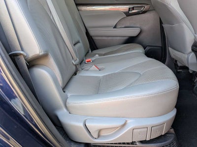 Toyota Highlander Hybrid Limited 2021