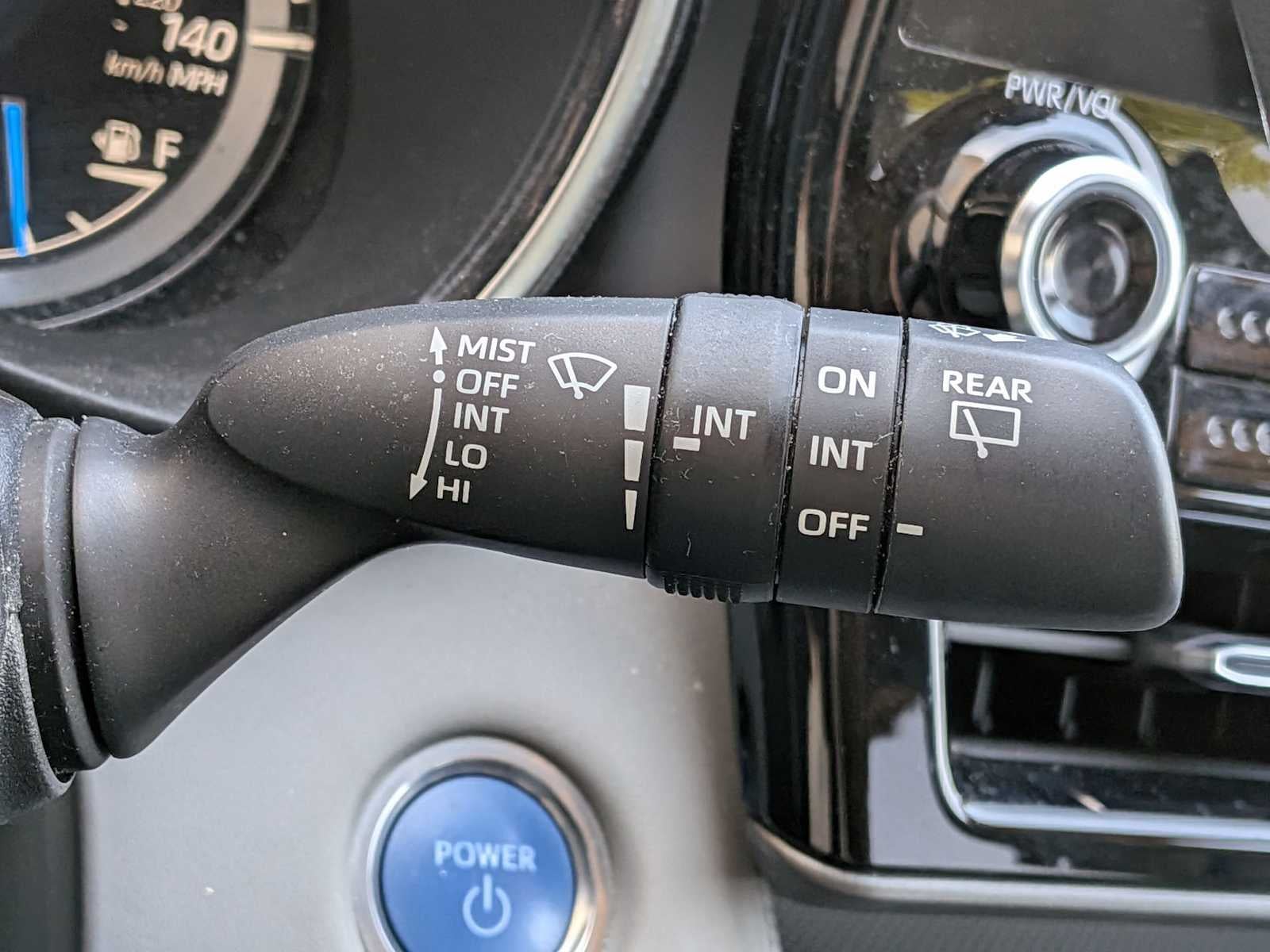 Toyota Highlander Hybrid Limited 2021