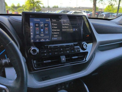 Toyota Highlander Hybrid Limited 2021