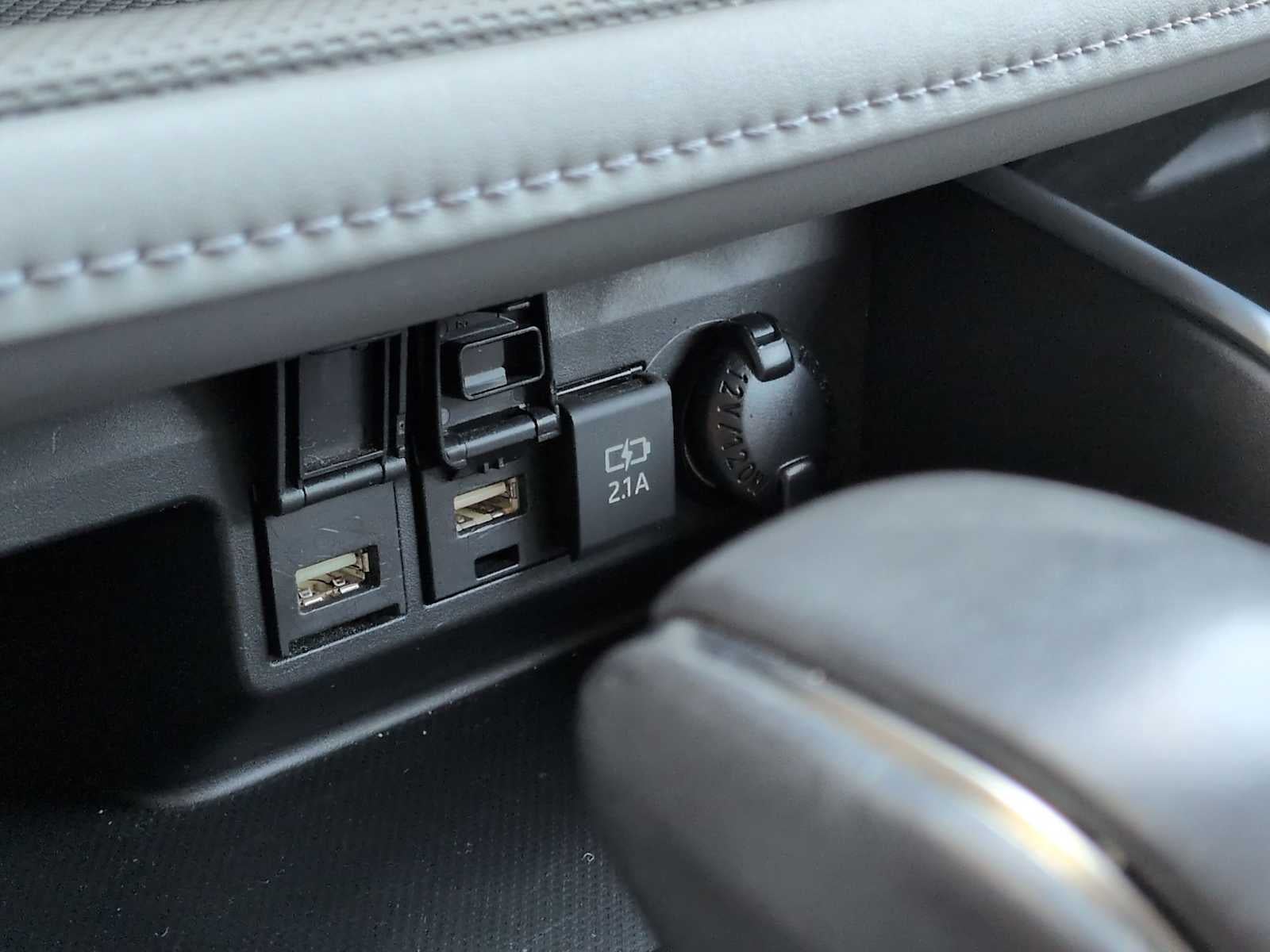 Toyota Highlander Hybrid Limited 2021