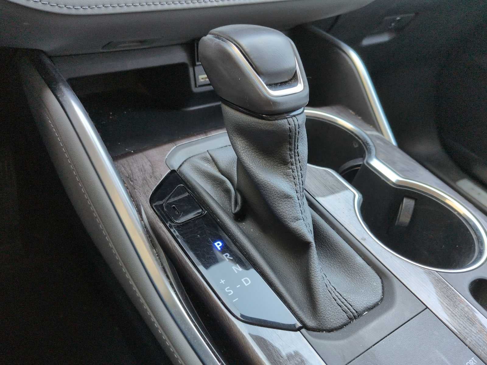 Toyota Highlander Hybrid Limited 2021