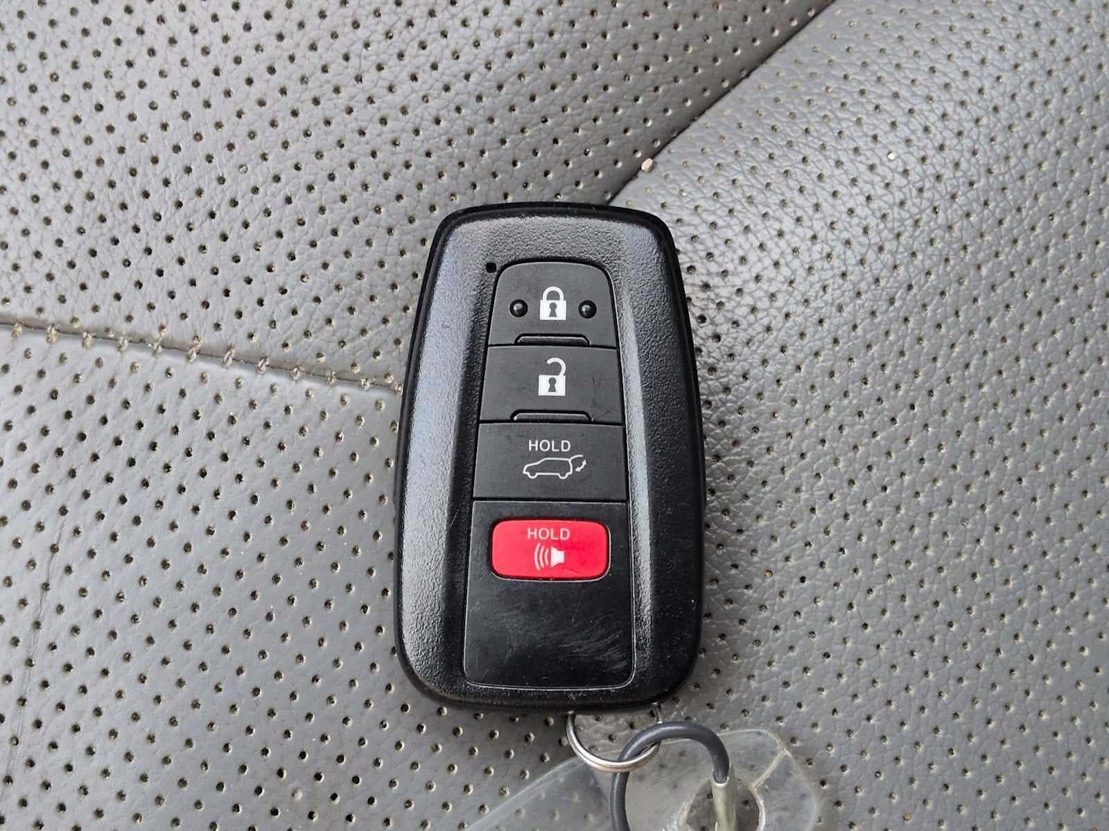 Toyota Highlander Hybrid Limited 2021