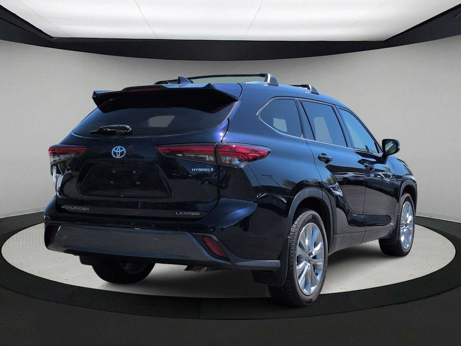 Toyota Highlander Hybrid Limited 2021