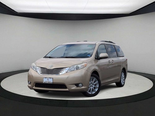 Toyota Sienna Ltd 2011
