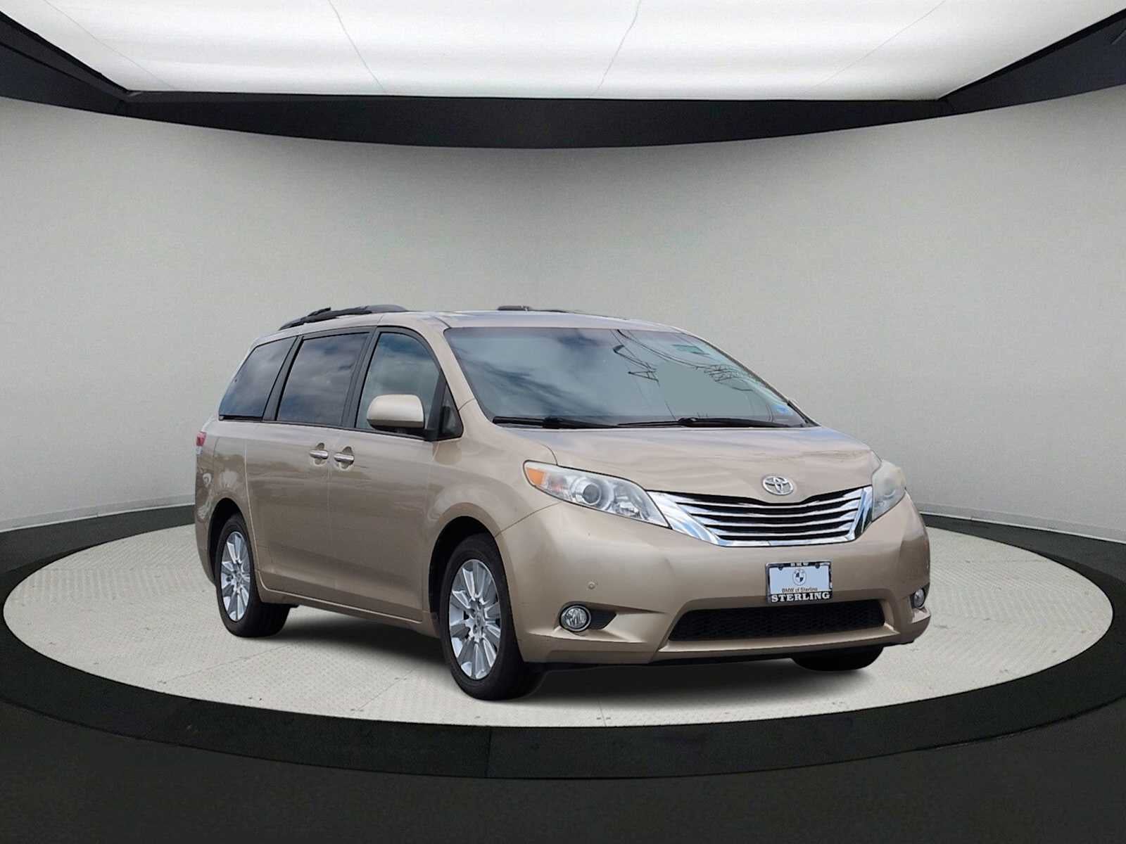 Toyota Sienna Ltd 2011
