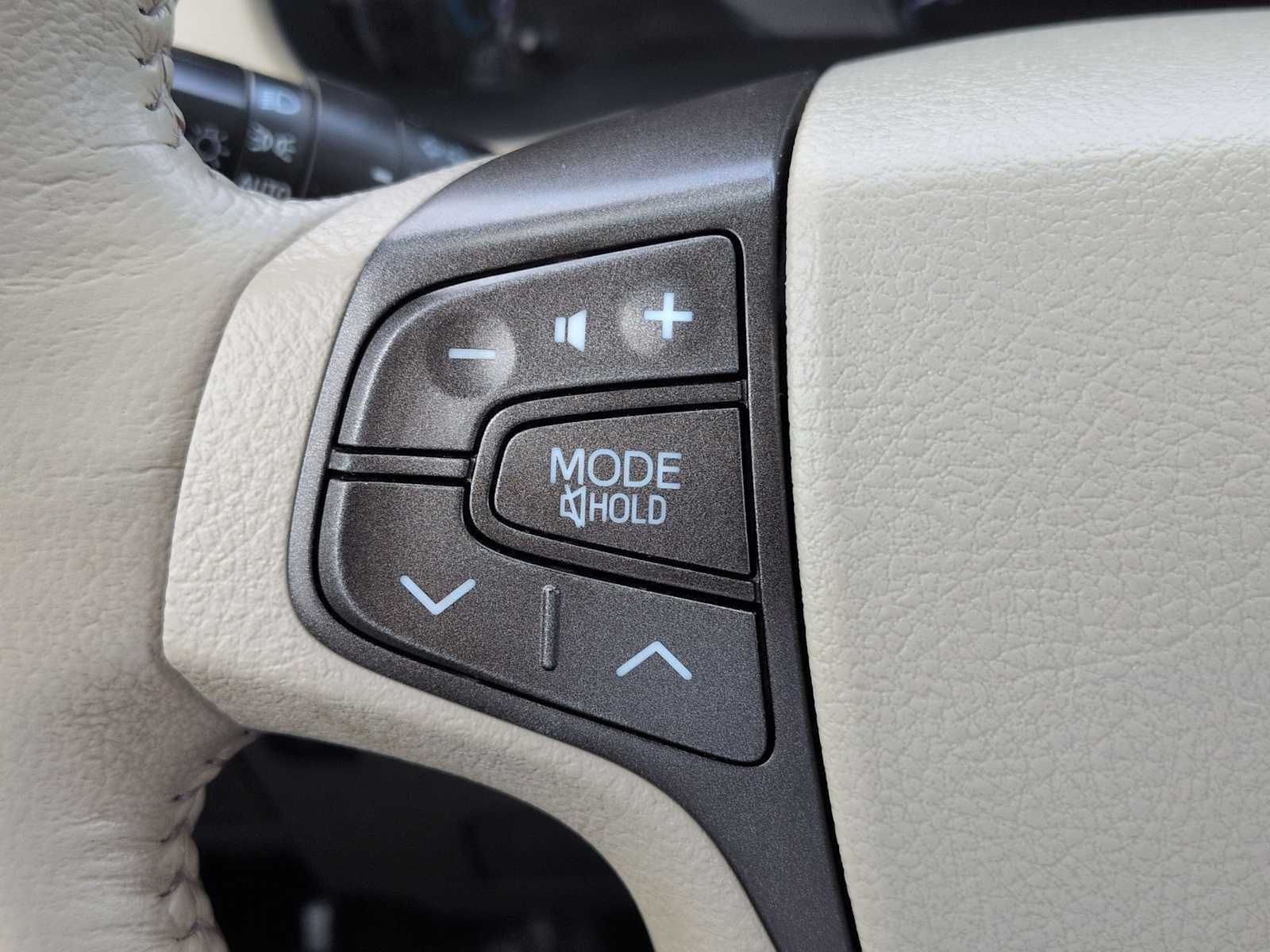 Toyota Sienna Ltd 2011