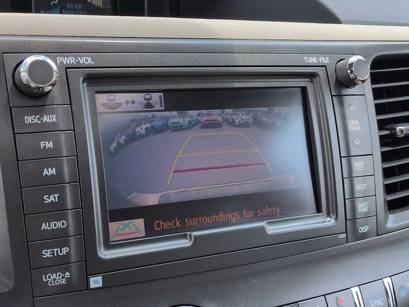 Toyota Sienna Ltd 2011
