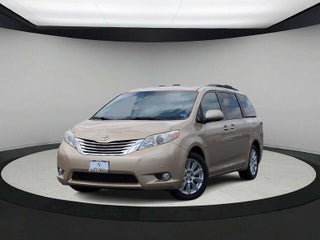 Toyota Sienna Ltd 2011