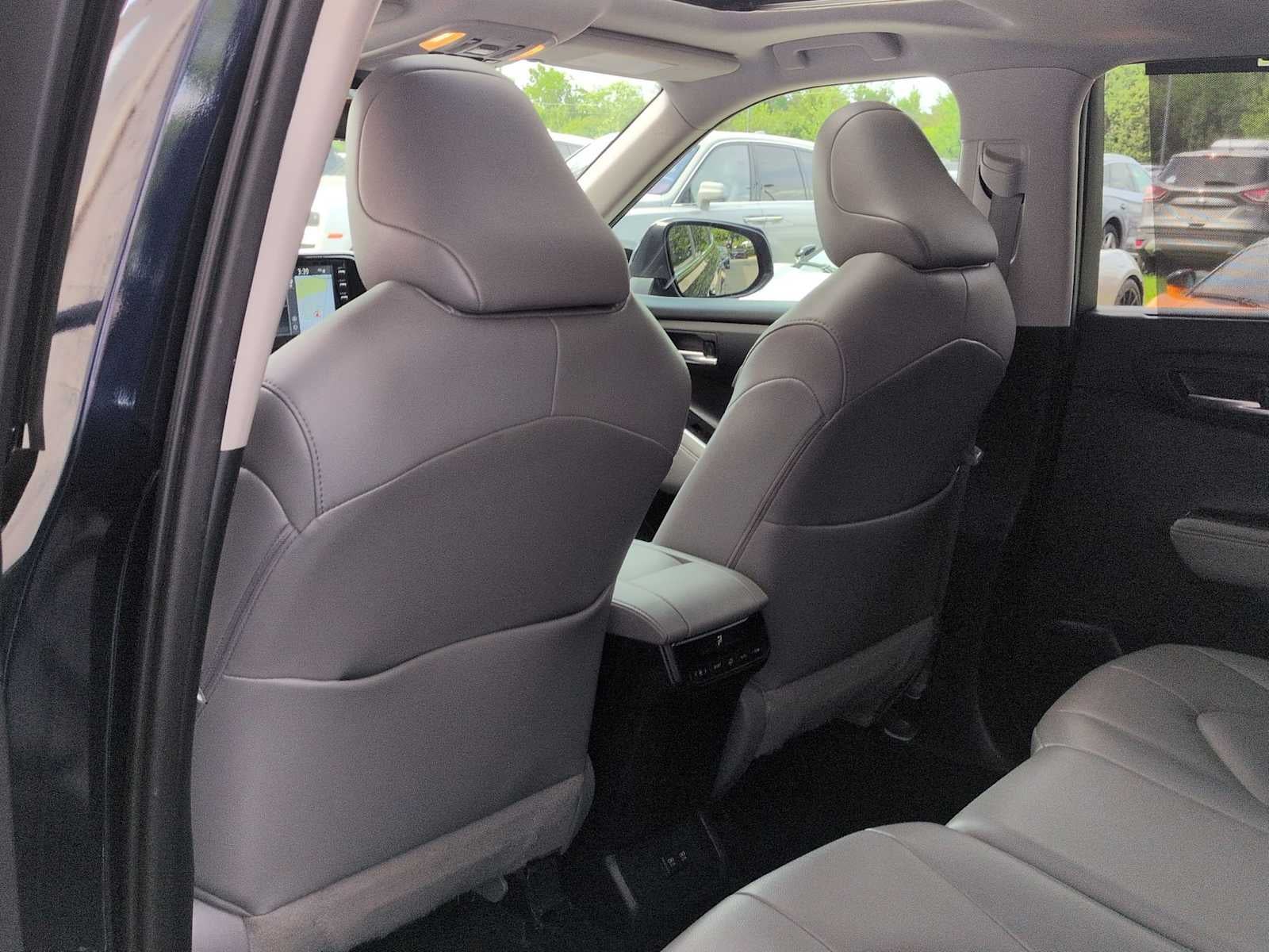 Toyota Highlander XLE 2021