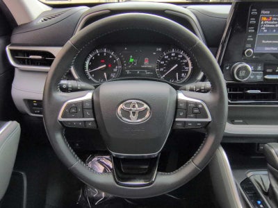 Toyota Highlander XLE 2021