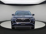 Toyota Highlander XLE 2021