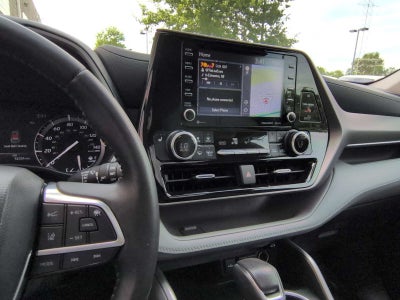 Toyota Highlander XLE 2021