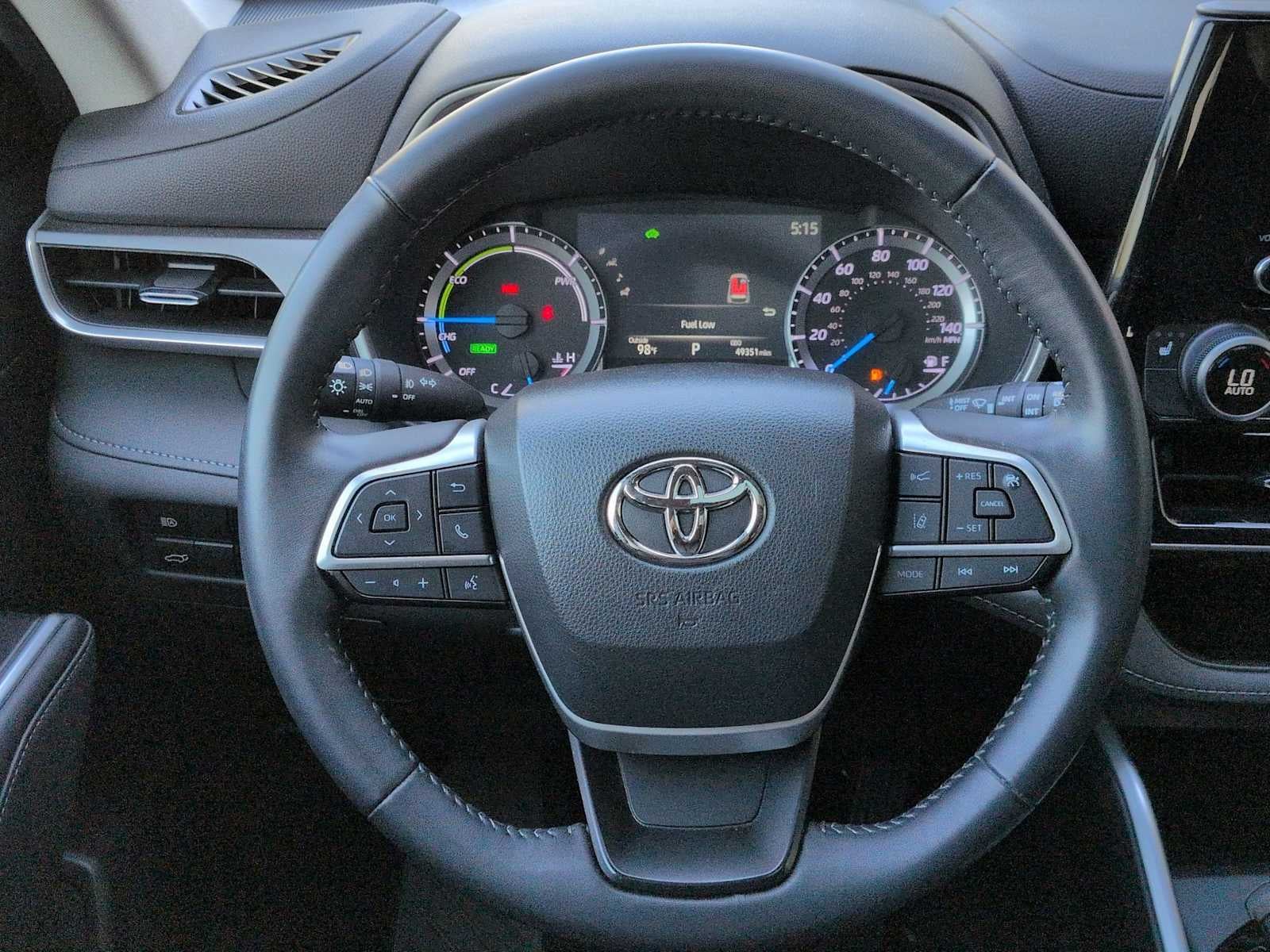 Toyota Highlander Hybrid XLE 2023