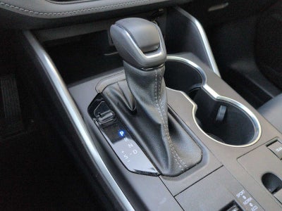 Toyota Highlander Hybrid XLE 2023
