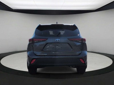 Toyota Highlander Hybrid XLE 2023