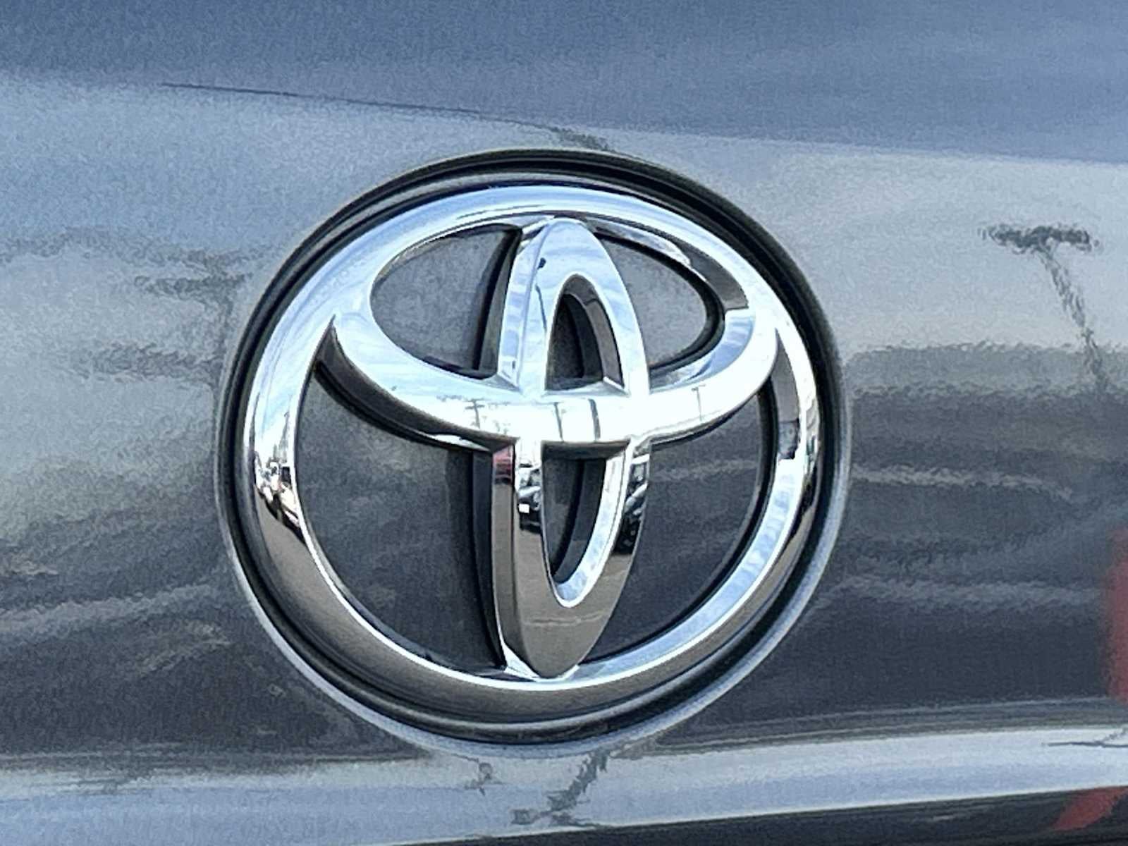 Toyota Highlander LE 2023