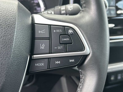 Toyota Highlander LE 2023