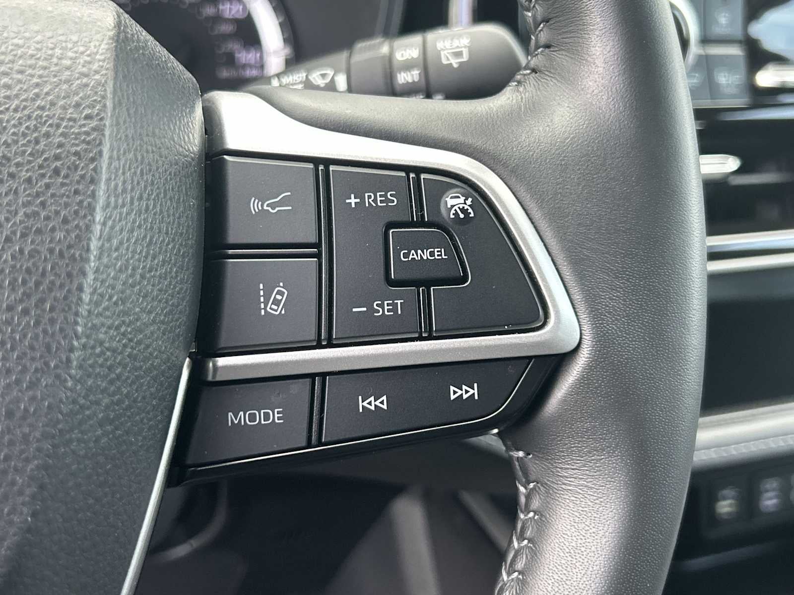 Toyota Highlander LE 2023