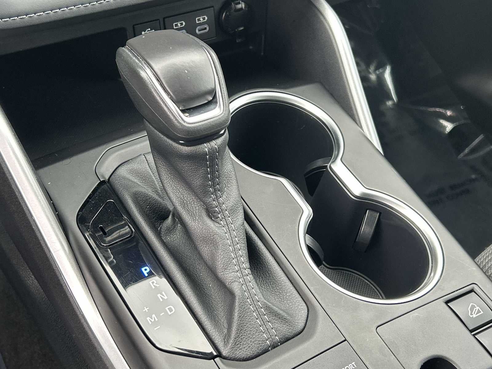 Toyota Highlander LE 2023