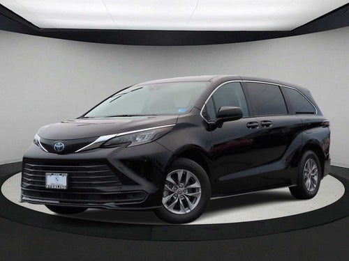 Toyota Sienna LE 2024