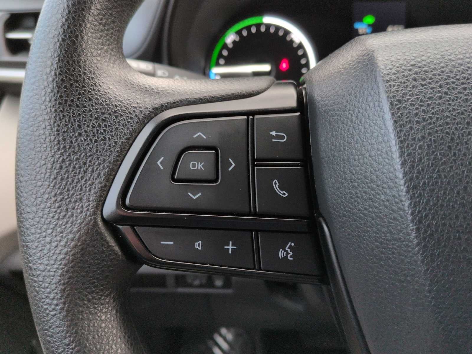 Toyota Sienna LE 2024