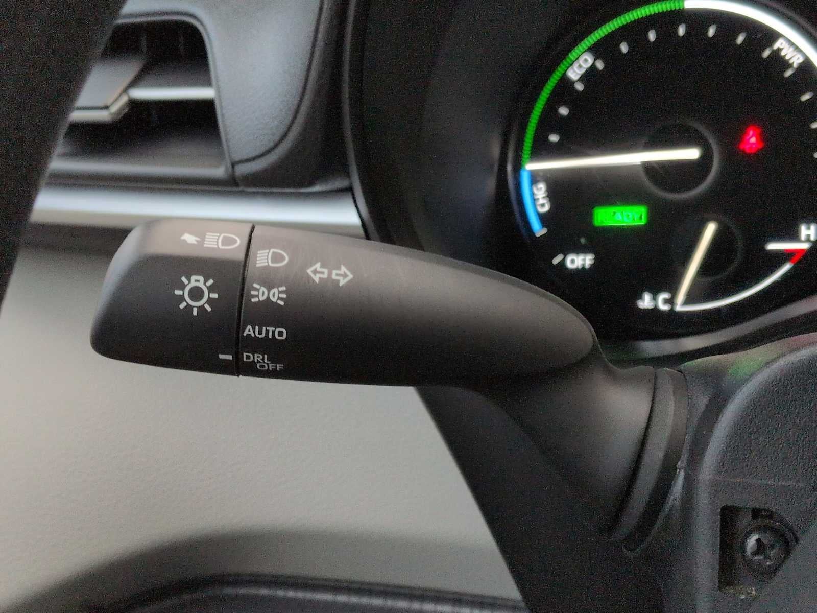 Toyota Sienna LE 2024