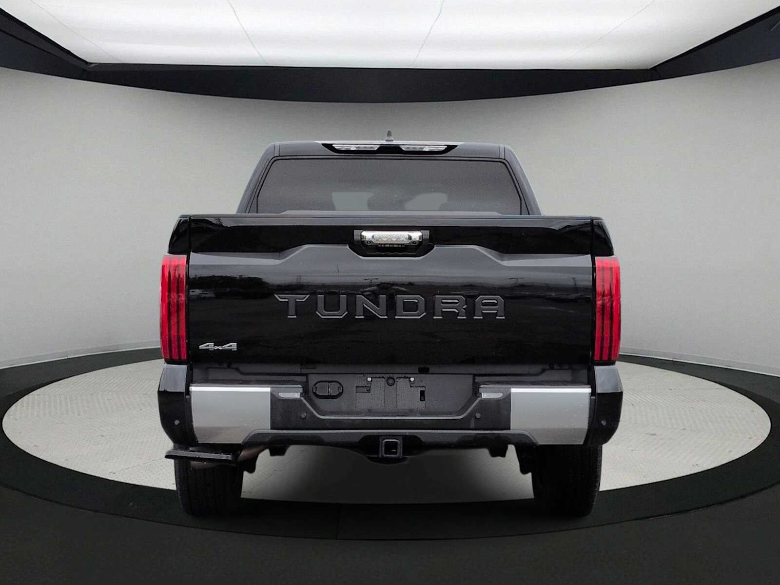 Toyota Tundra Limited 2025