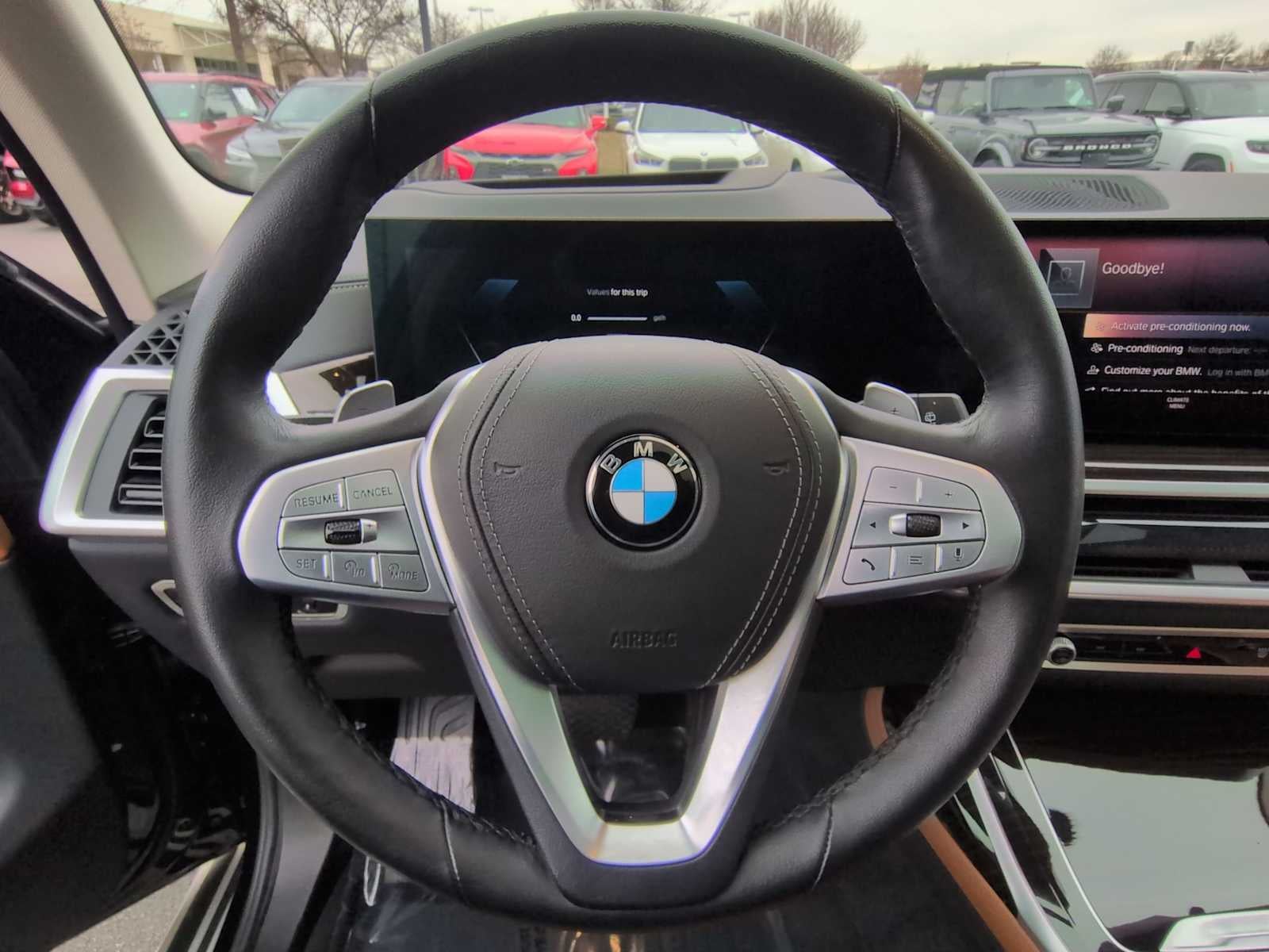 2023 BMW X7 xDrive40i