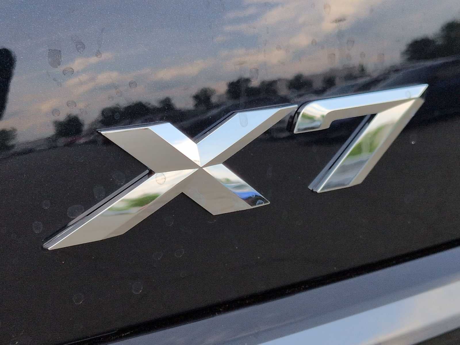 2027 BMW X7 xDrive40i