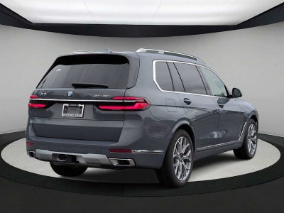 2027 BMW X7 xDrive40i
