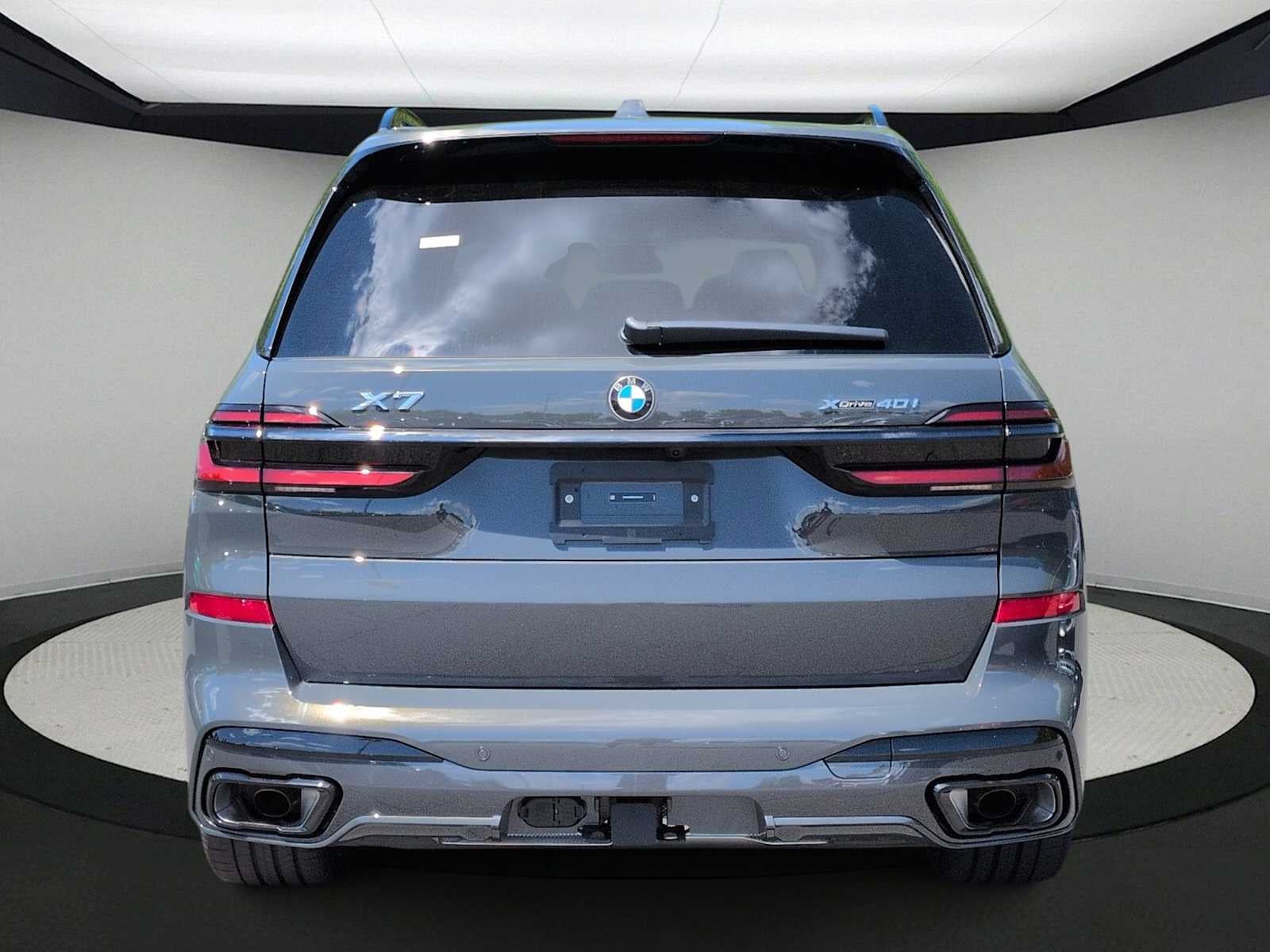 2027 BMW X7 xDrive40i