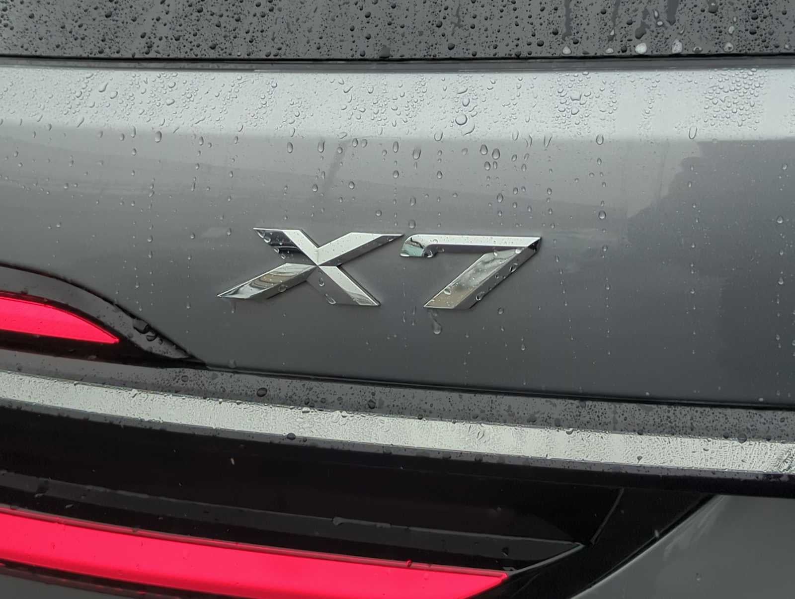 2023 BMW X7 xDrive40i