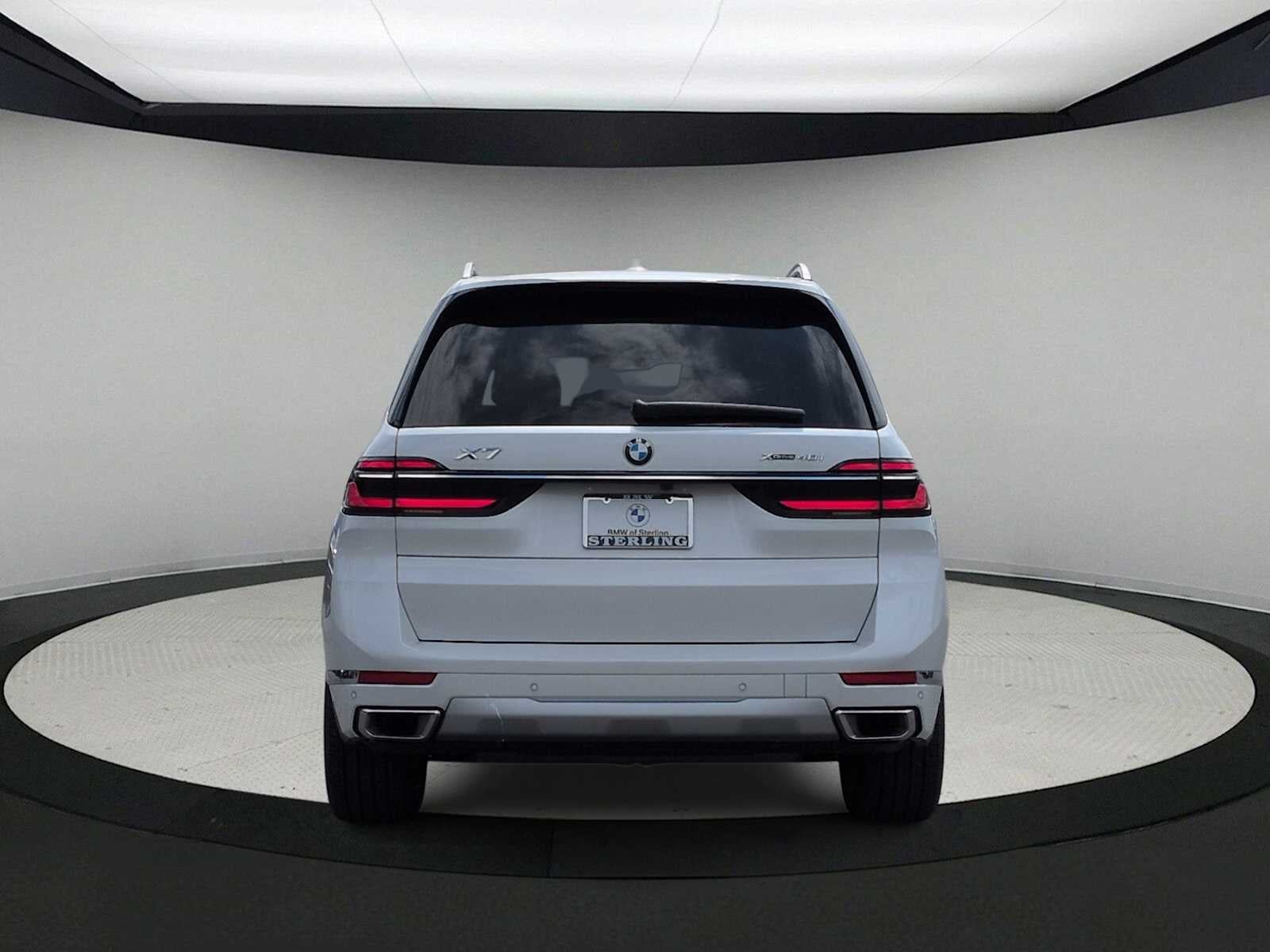 2024 BMW X7 xDrive40i