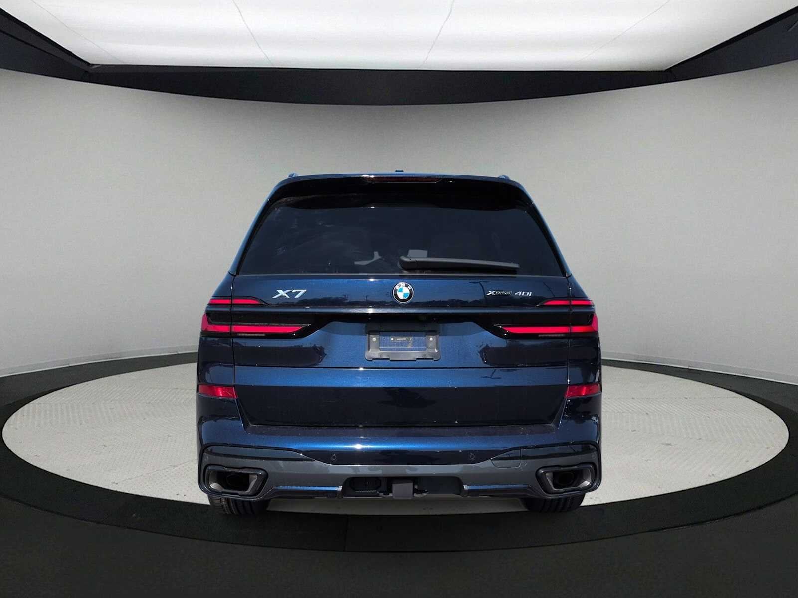 2024 BMW X7 xDrive40i