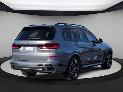 2025 BMW X7 xDrive40i