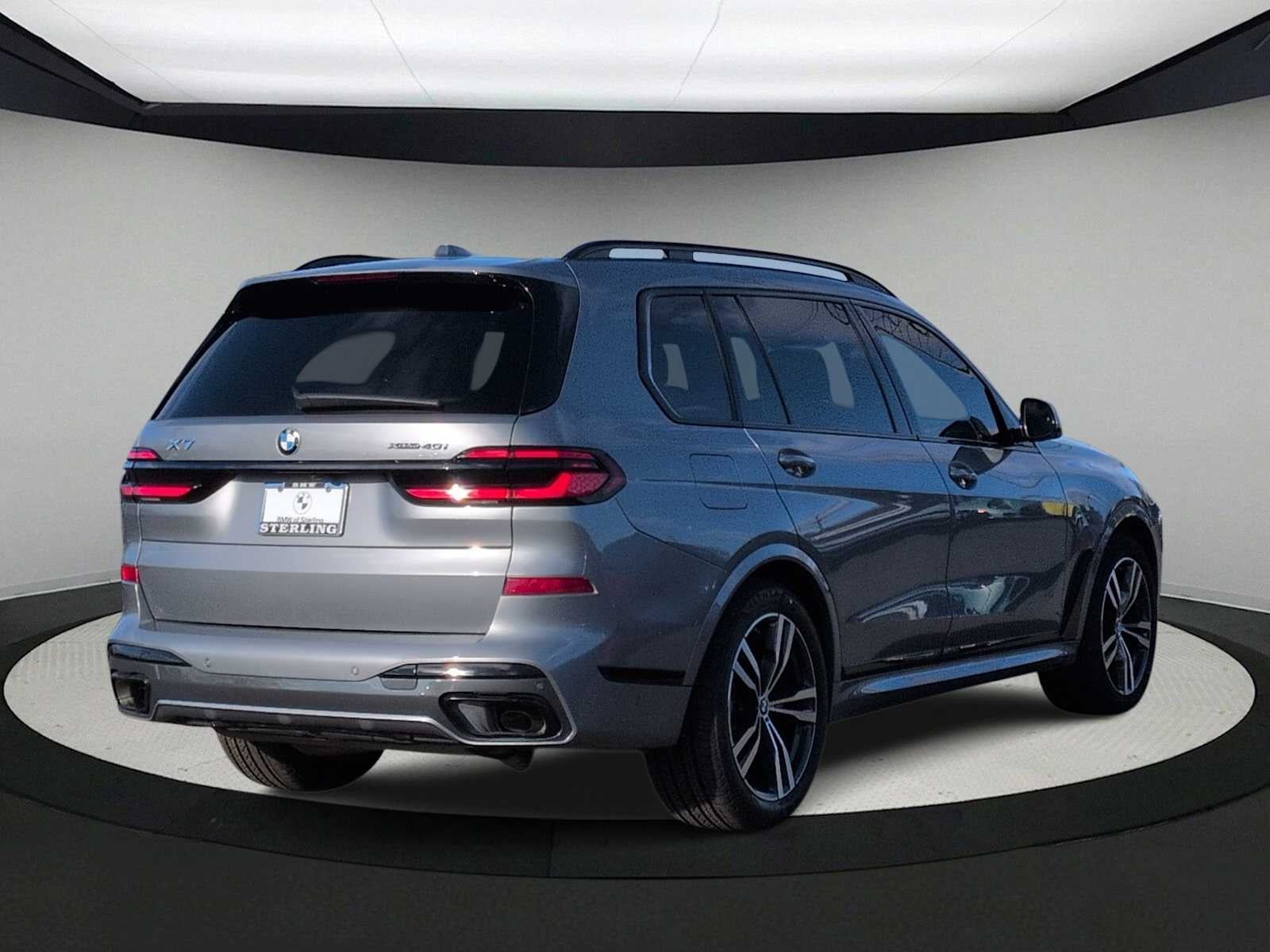 2025 BMW X7 xDrive40i