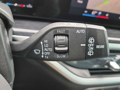 2025 BMW X7 xDrive40i