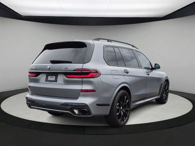 2025 BMW X7 xDrive40i