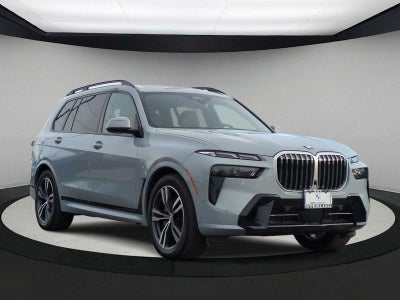 2023 BMW X7 xDrive40i