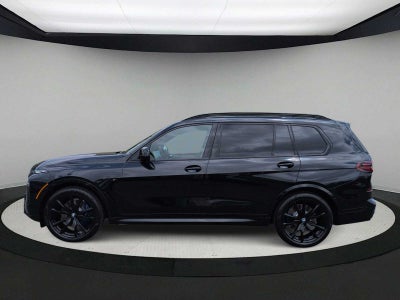 2027 BMW X7 M60i