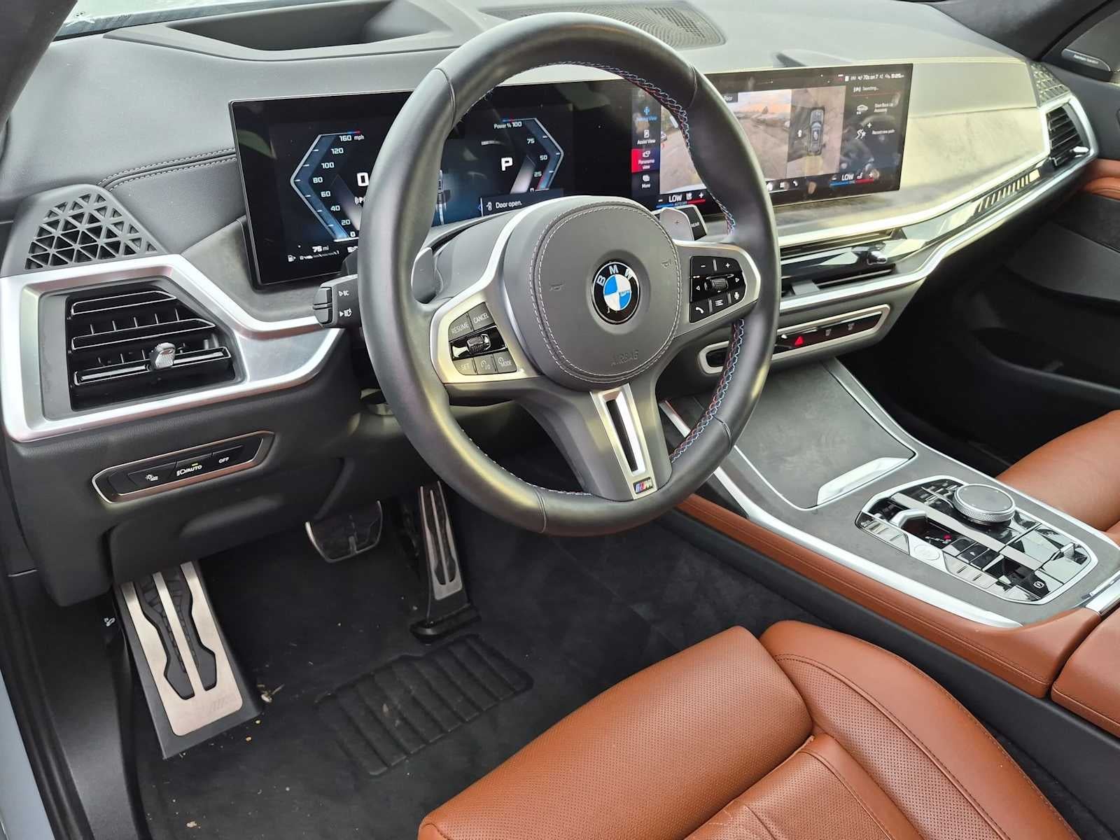 BMW X7 M60i 2025