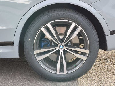 BMW X7 M60i 2025