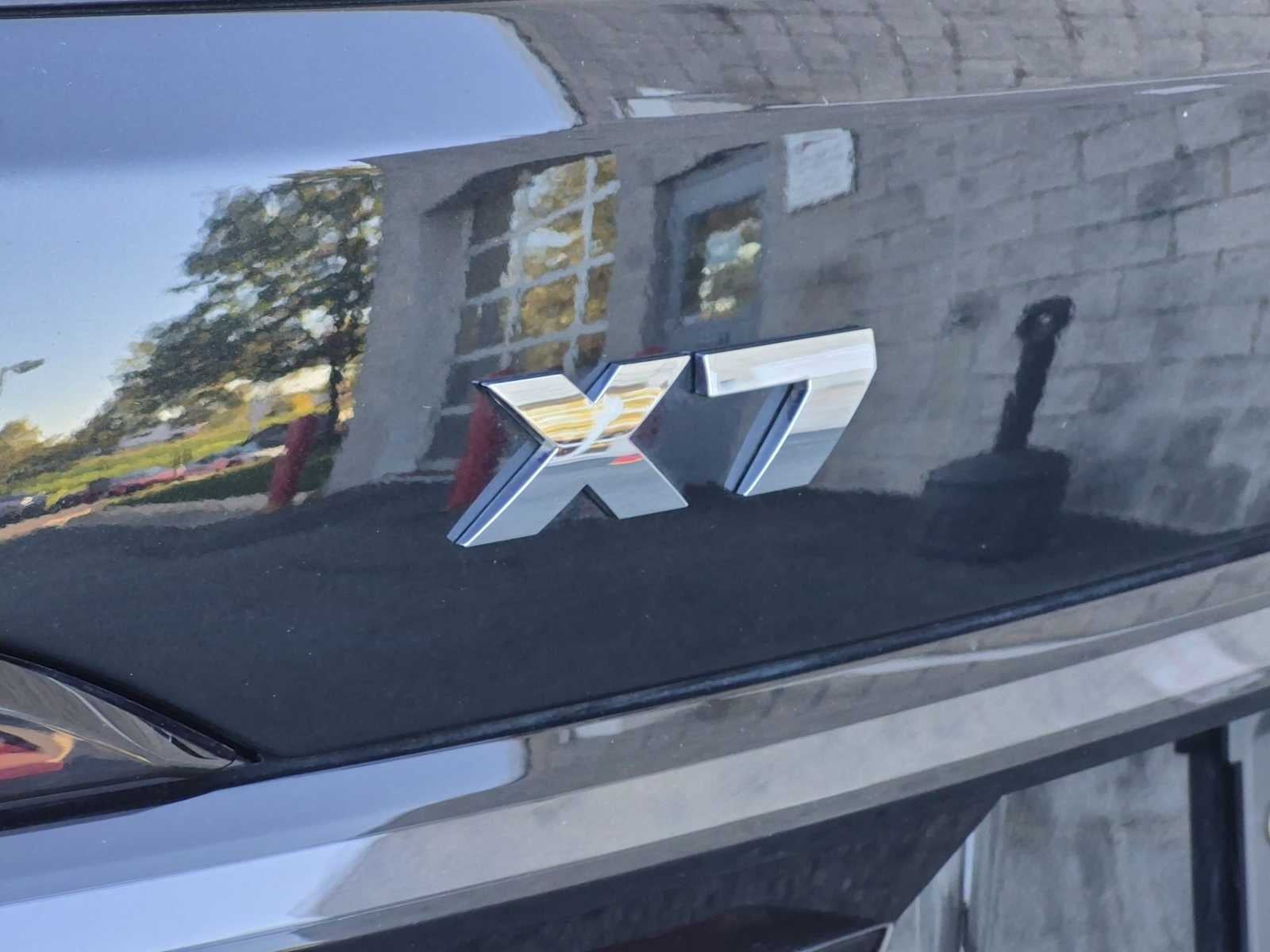 2026 BMW X7 M60i