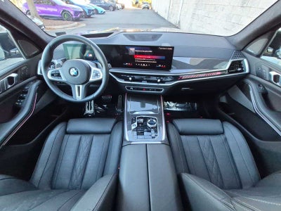 2026 BMW X7 M60i