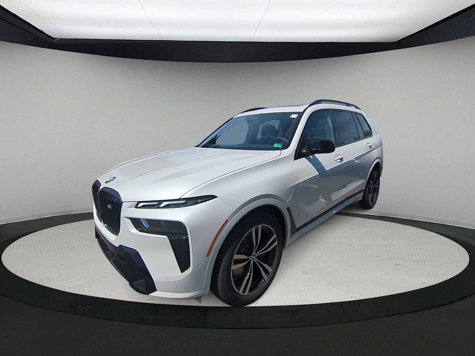 2026 BMW X7 M60i