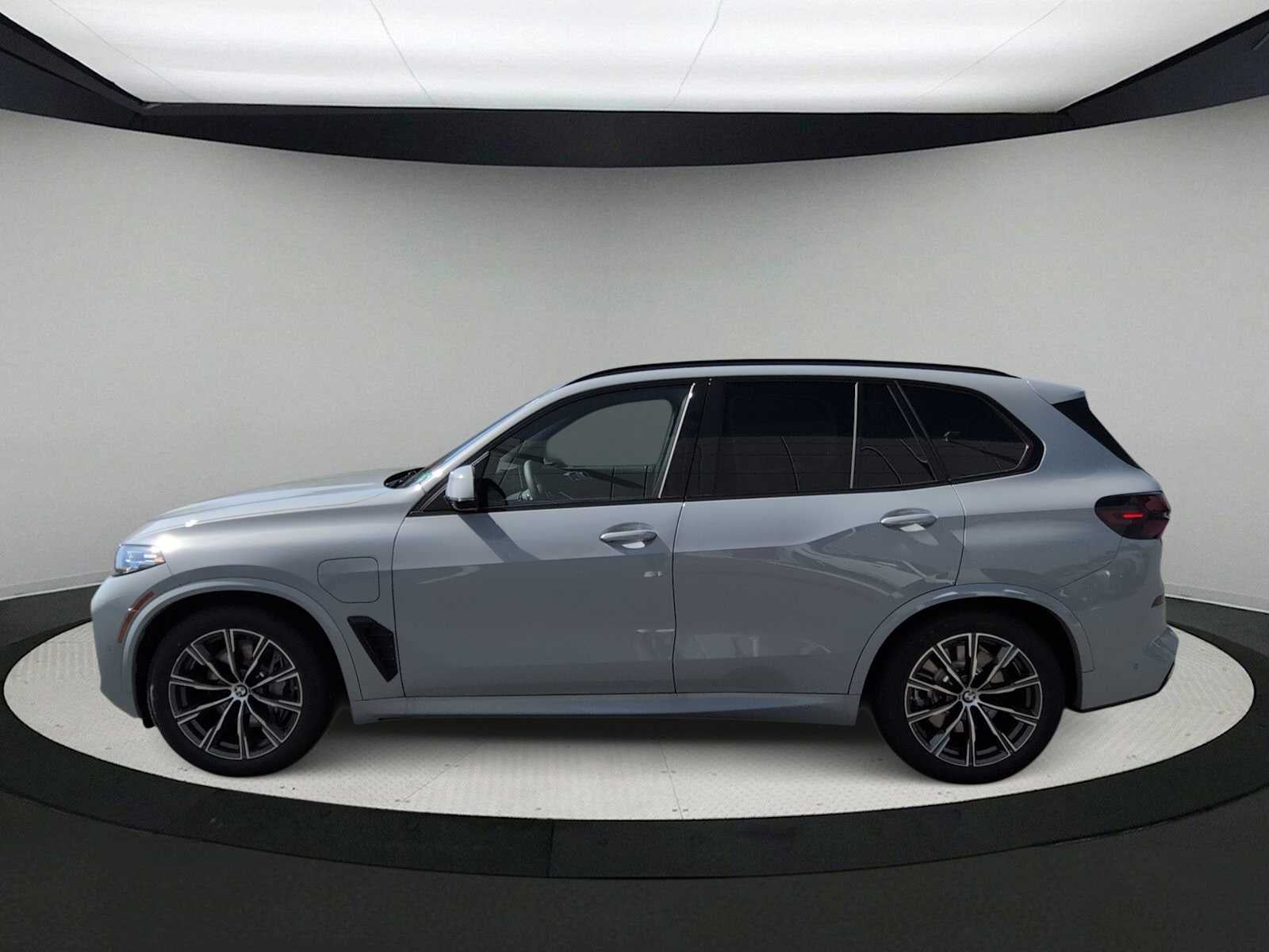 BMW X5 xDrive50e 2026