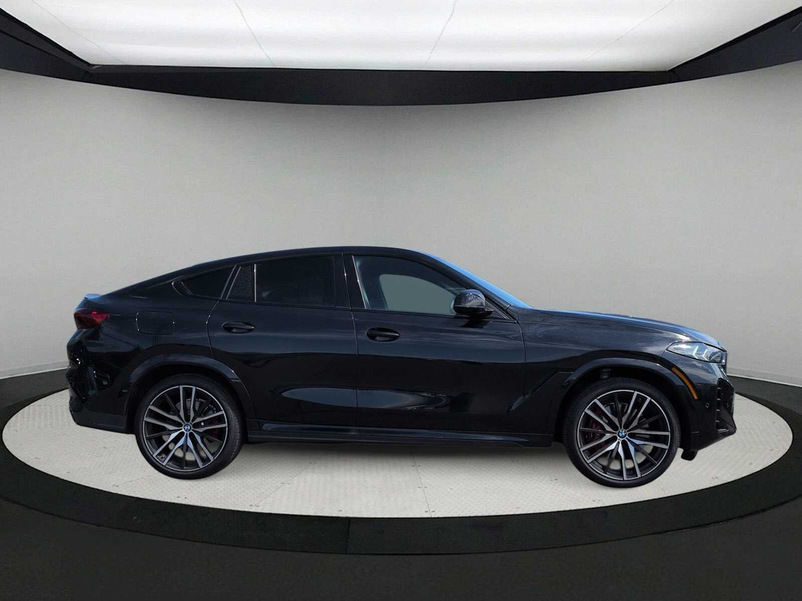 BMW X6 M60i 2025