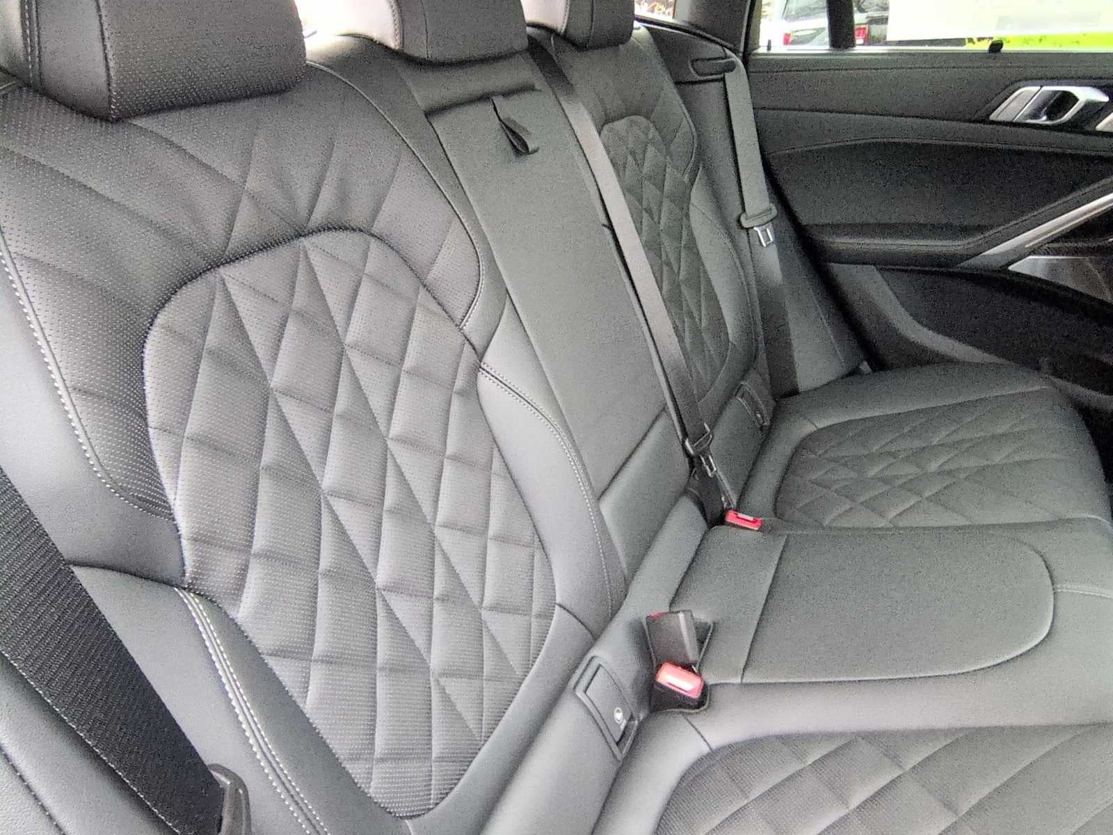 BMW X6 M60i 2026