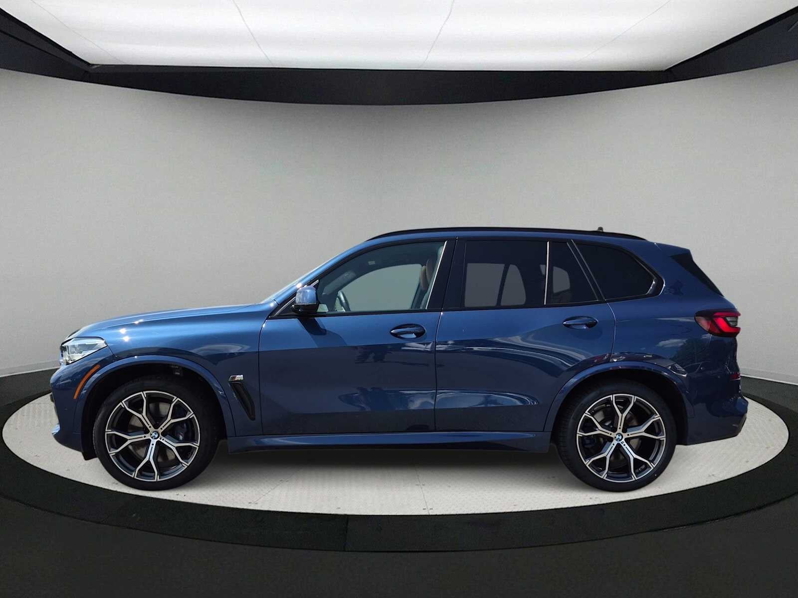 BMW X5 M50i 2022